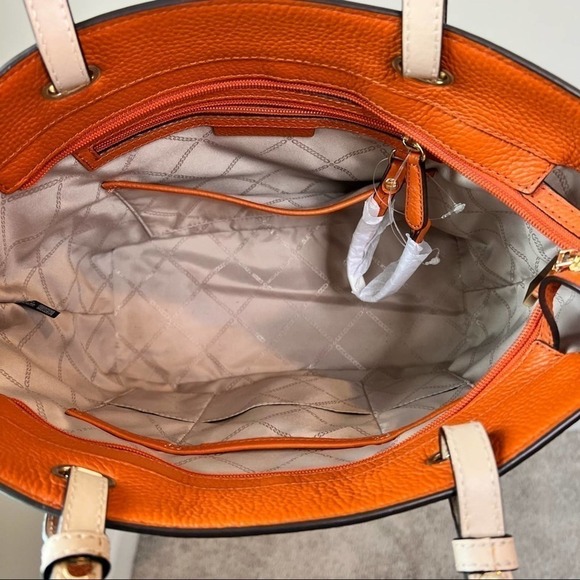 Michael Kors Bedford Orange Spice Leather Handbag - Picture 12 of 12